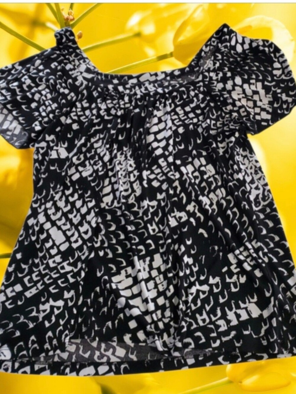 AB Studio Black & White Blouse Size XL